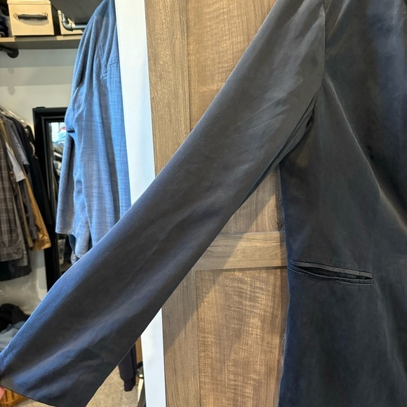 Talbots 8P Silk Blazer Black Jacket Lined Unstructured - Picture 5 of 11